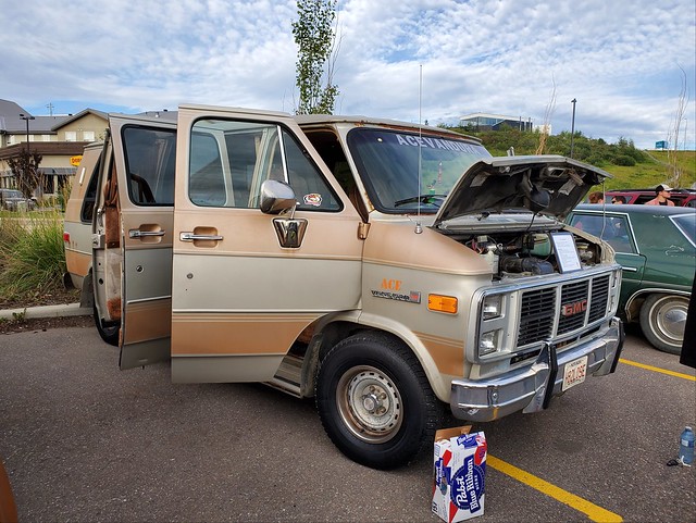 48642976562_6051ec502c_z